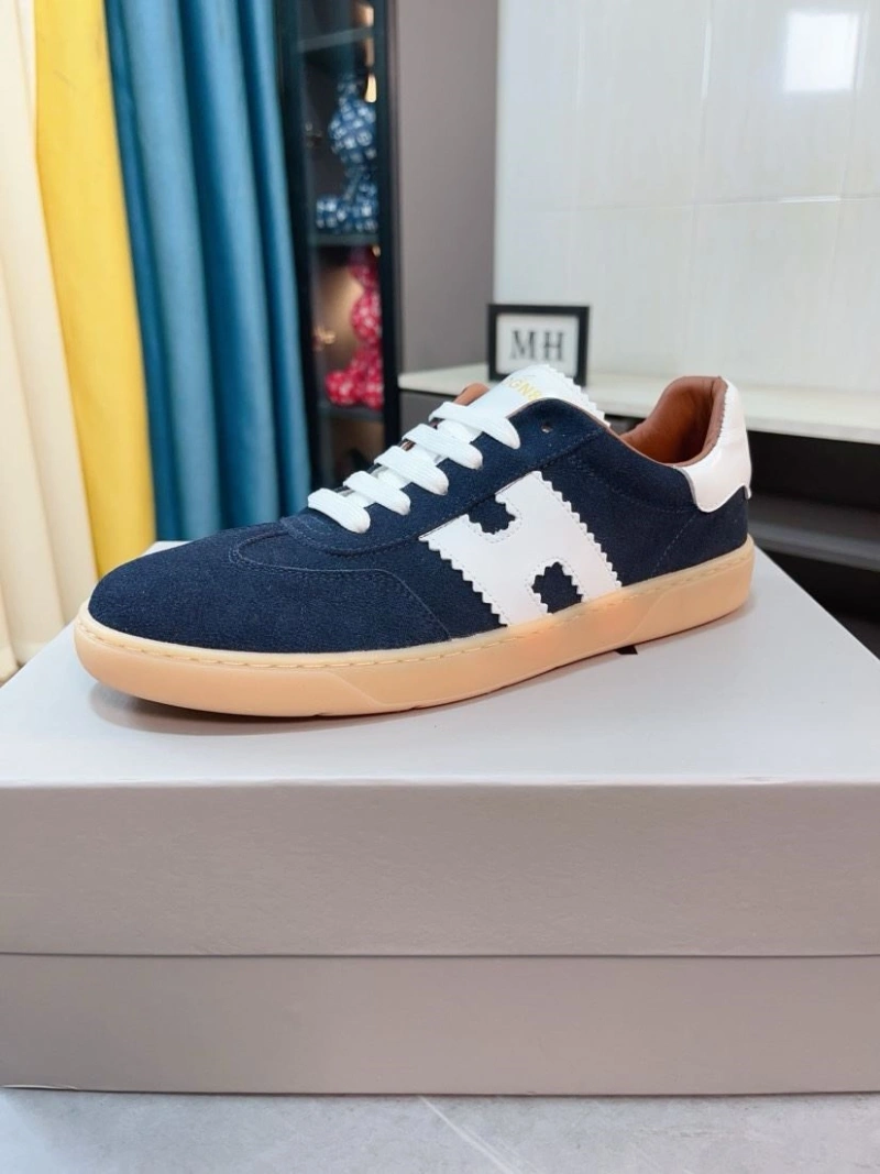 Resilient Hxgxn Sneakers 177364