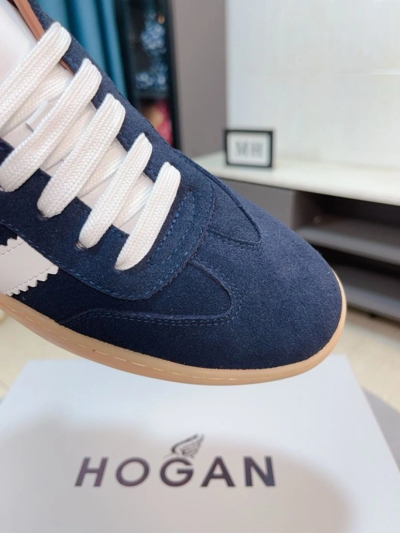 Resilient Hxgxn Sneakers 177364
