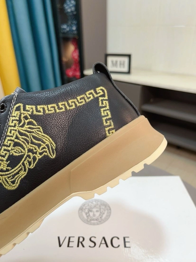 Gxvxnchy Sneakers EyeCatching 153408