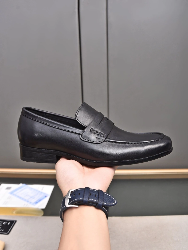 Versatile Gxccx Leather Shoes 159845