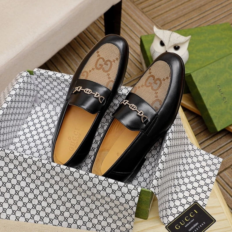 Vibrant Gxccx Leather Shoes 159795