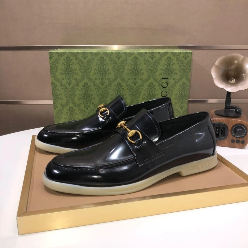 Sleek Gxccx Leather Shoes 159780