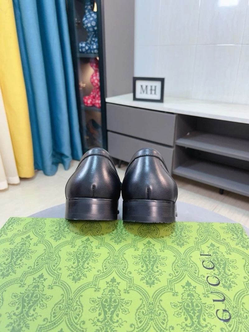 Trendsetting Gxccx Leather Shoes 159762