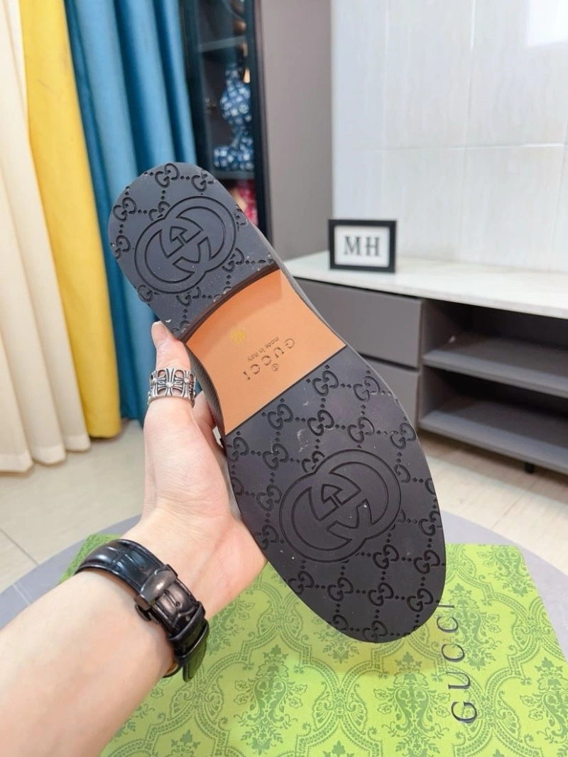 Versatile Gxccx Leather Shoes 159759