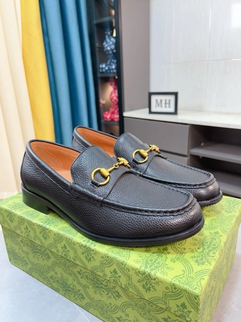 Flexible Gxccx Leather Shoes 159745