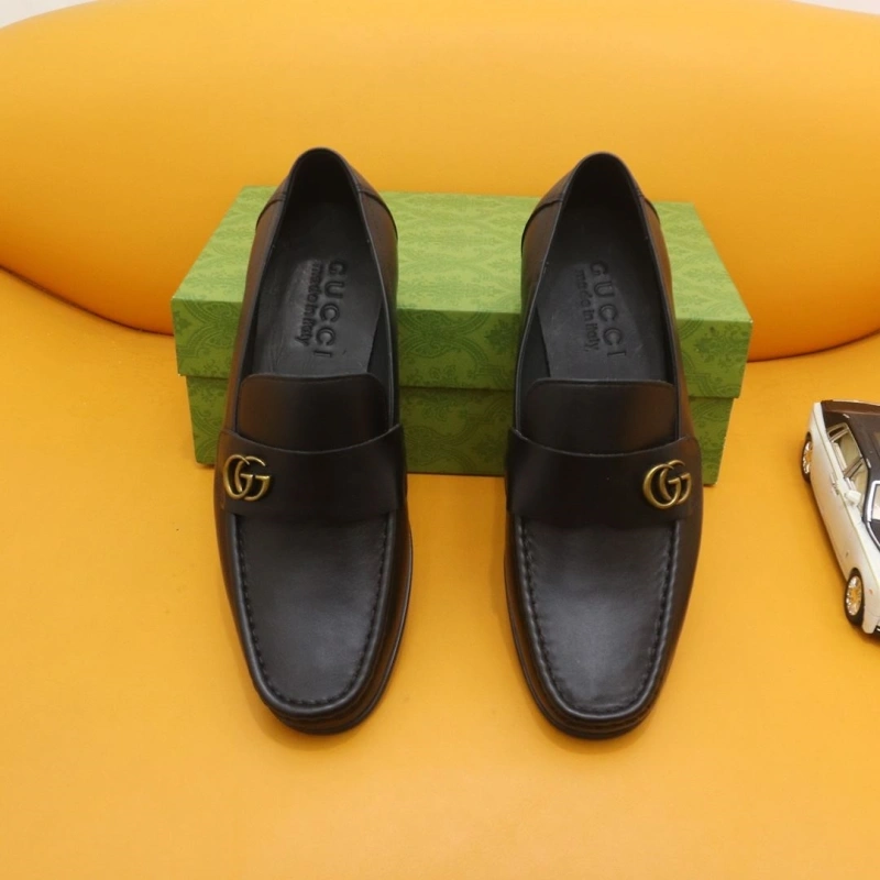 Trendsetting Gxccx Leather Shoes 159749