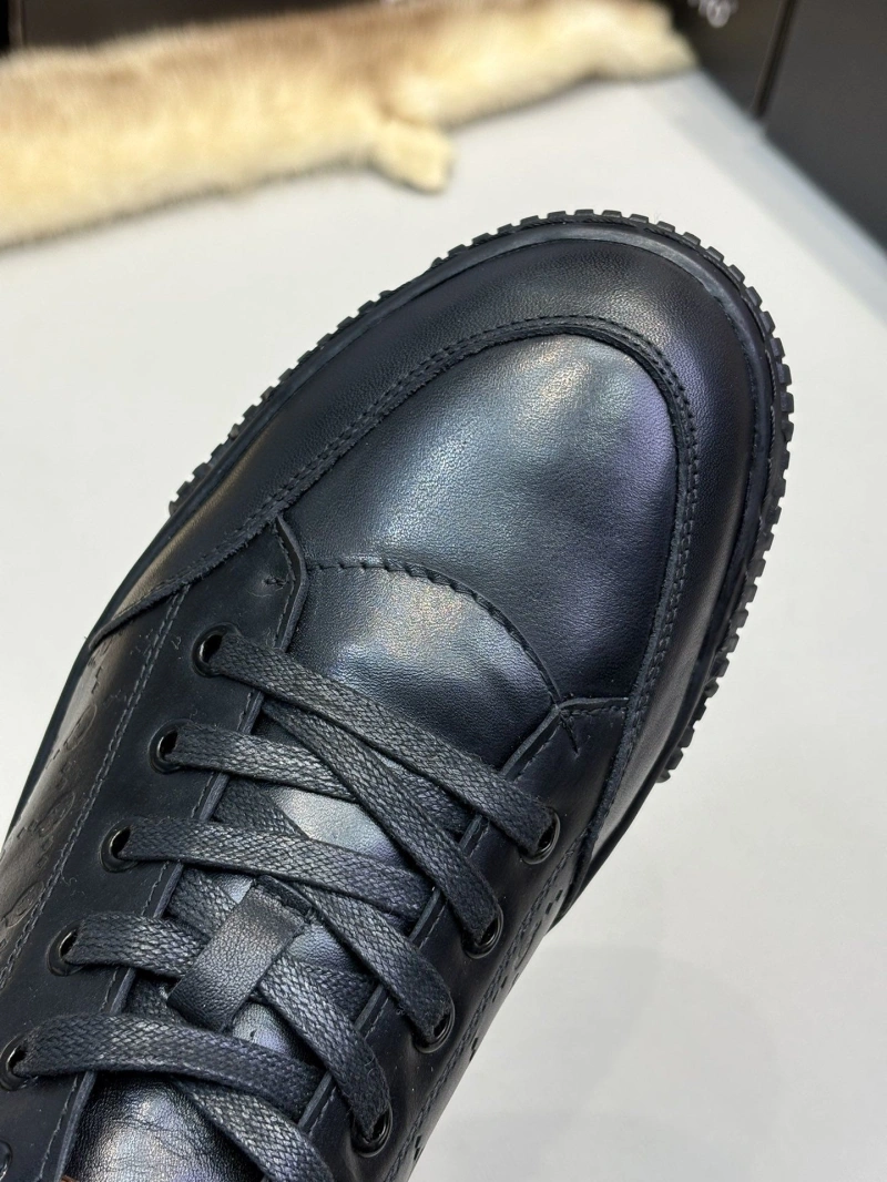 HighQuality UGX Casual Shoes 228093