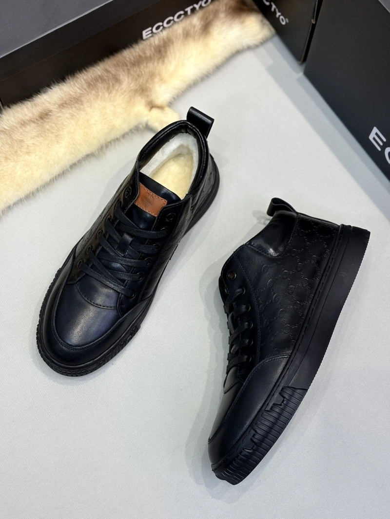 HighQuality UGX Casual Shoes 228093