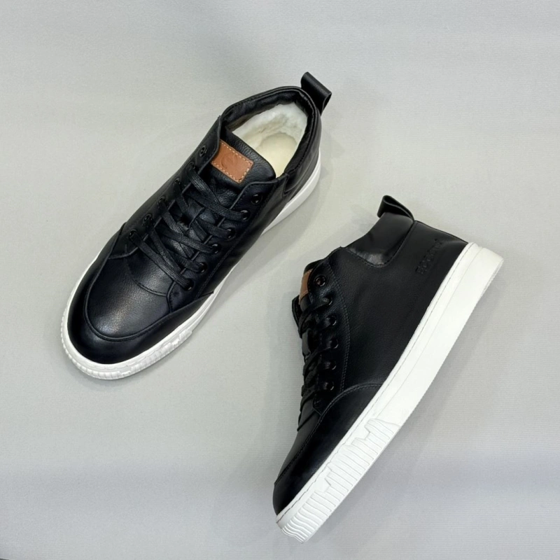 EyeCatching UGX Casual Shoes 228095