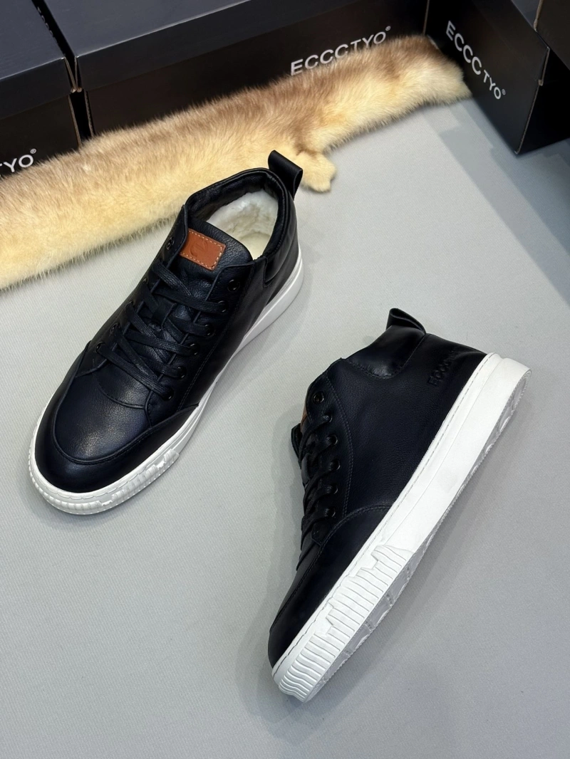 EyeCatching UGX Casual Shoes 228095