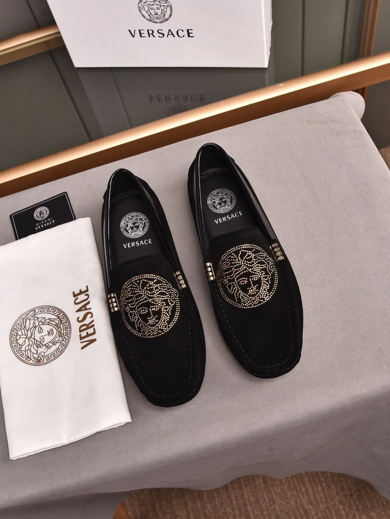 HighQuality Gxvxnchy Leather Shoes 153541