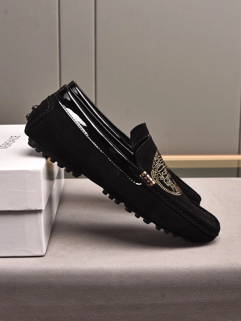 HighQuality Gxvxnchy Leather Shoes 153541