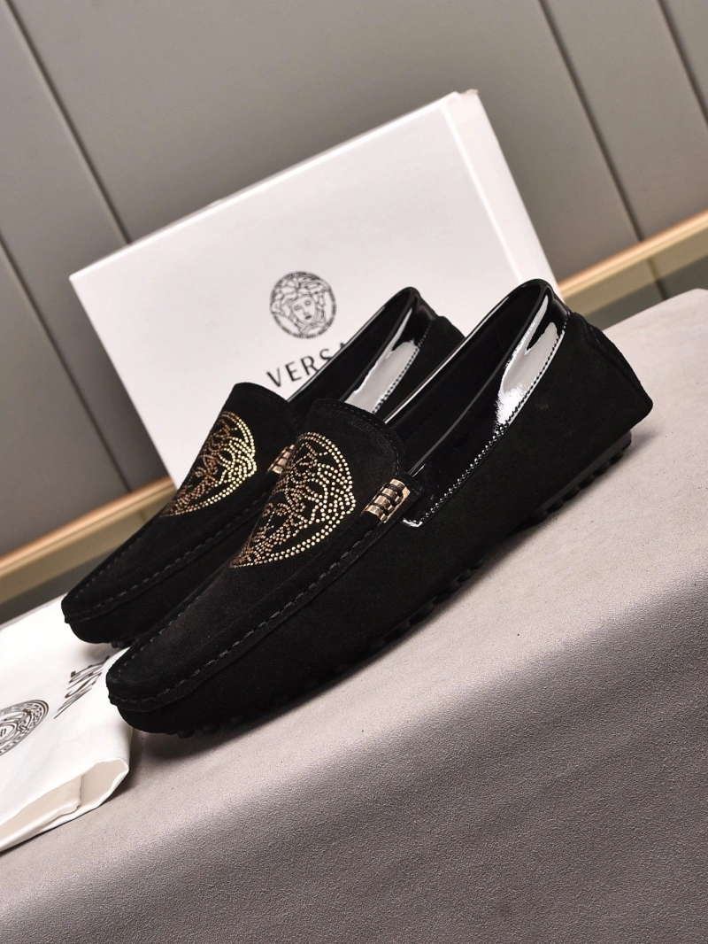 HighQuality Gxvxnchy Leather Shoes 153541