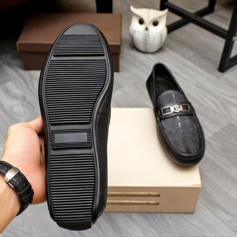 Bold Bxttxga Vxnxta Leather Shoes 113037