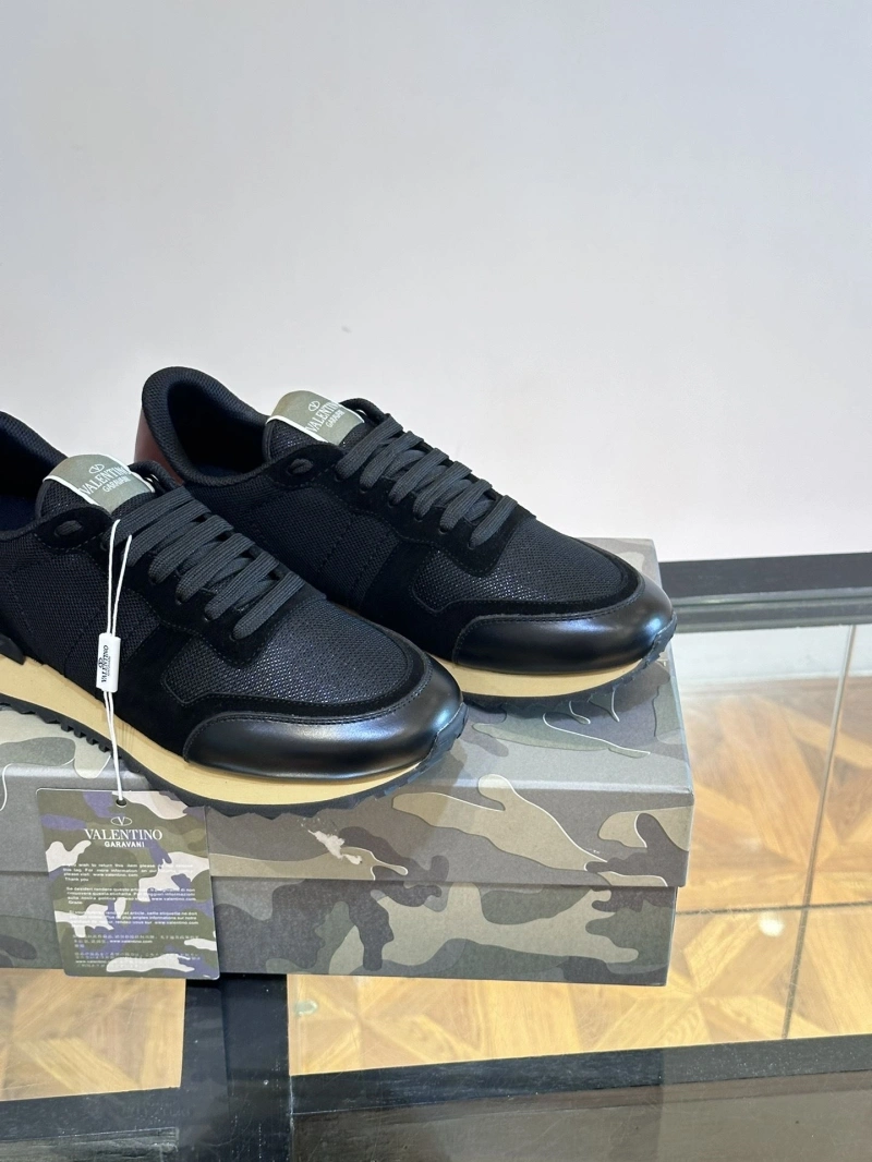 WellDesigned Vxlxntino Sneakers 231088