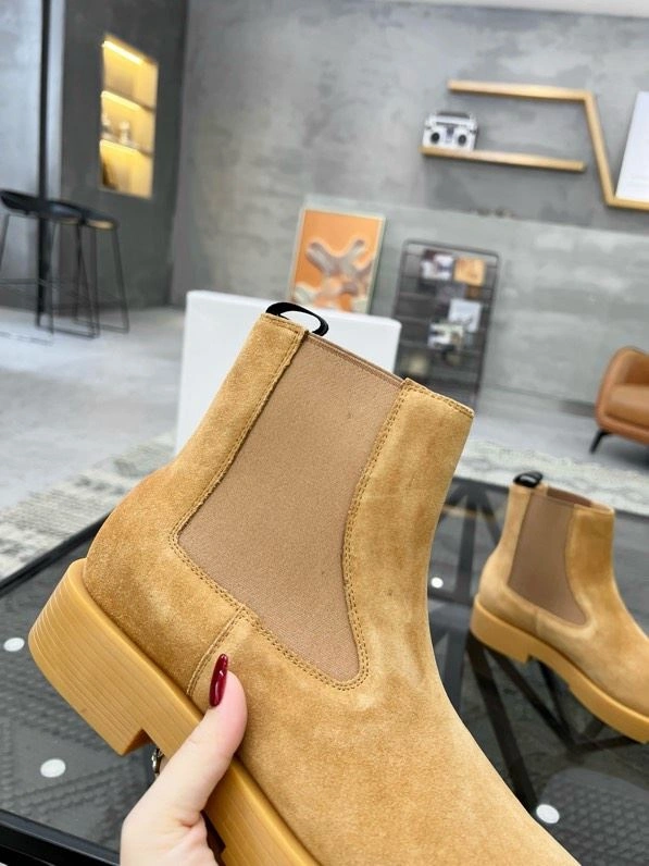 Modern Gxvxnchy Boots 153684