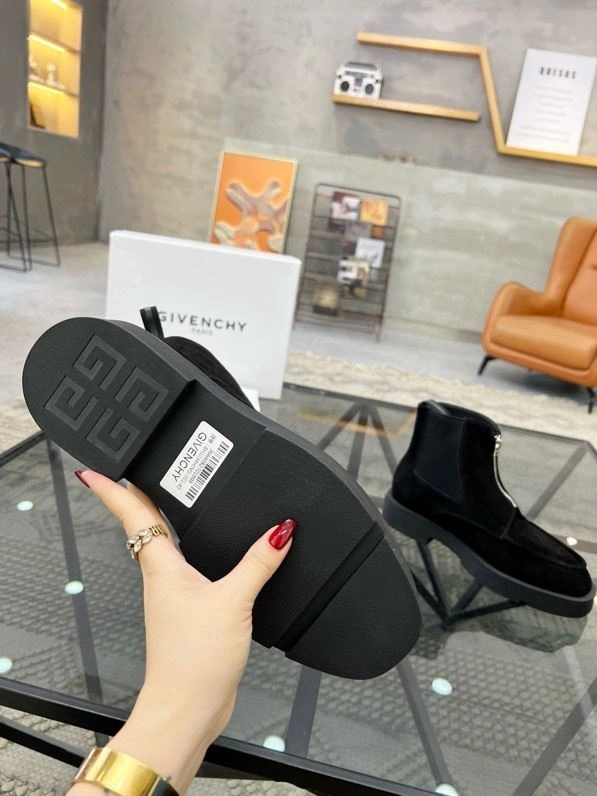 Gxvxnchy Boots Soft 153687