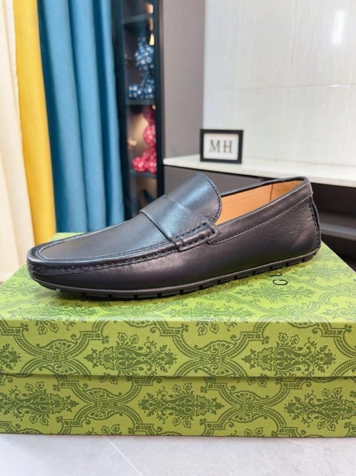 Affordable Gxccx Leather Shoes 159704