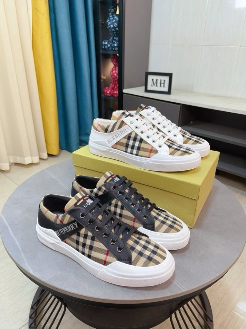 Unique Bxrbxrry Sneakers 115101