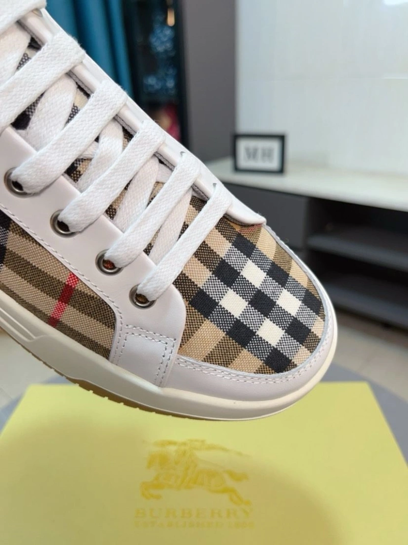 AllSeason Bxrbxrry Sneakers 115094