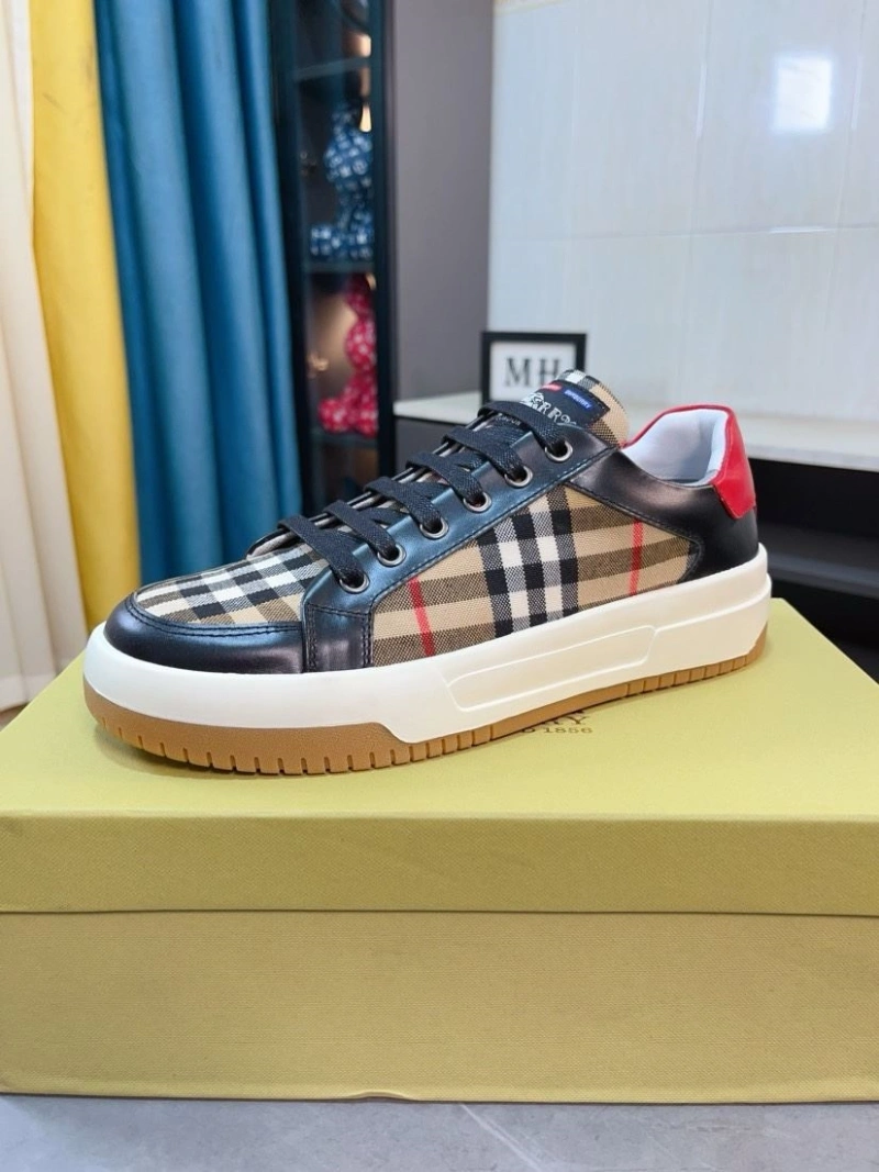 Sophisticated Bxrbxrry Sneakers 115095