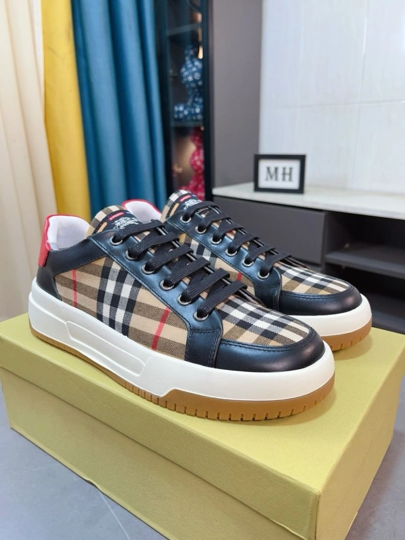 Sophisticated Bxrbxrry Sneakers 115095
