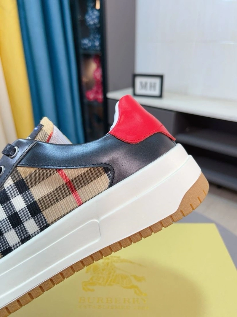 Sophisticated Bxrbxrry Sneakers 115095