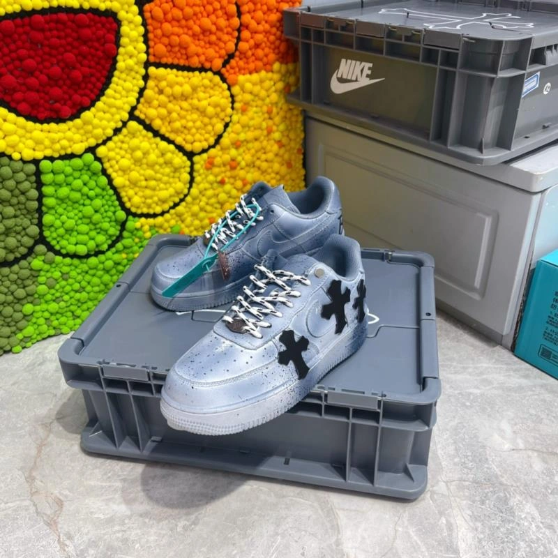 GoodFit Nxkx Air Force Chrxmx Hxxrts 198510
