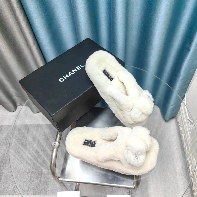 Chxnxl Slippers Sleek 130714