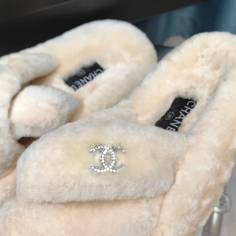 Chxnxl Slippers StreetReady 130709