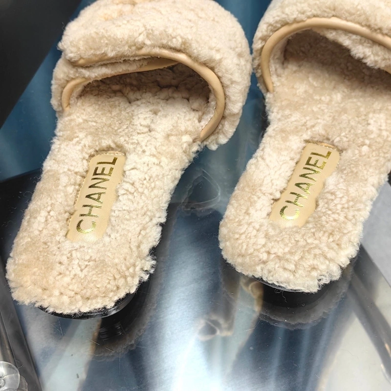 Chxnxl Slippers AllSeason 130708