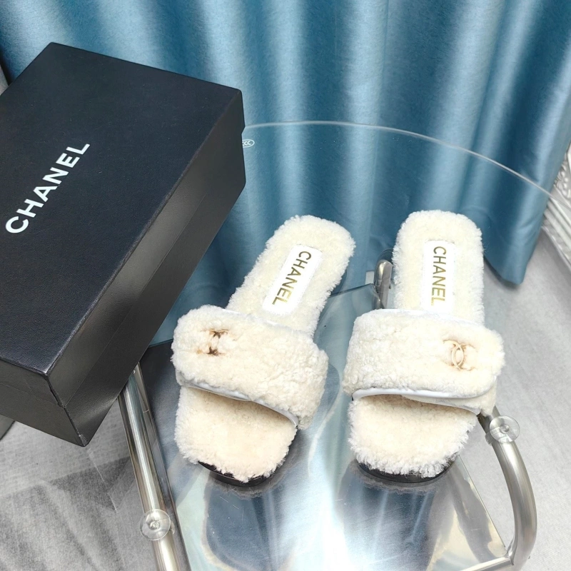 Chxnxl Slippers Compact 130706
