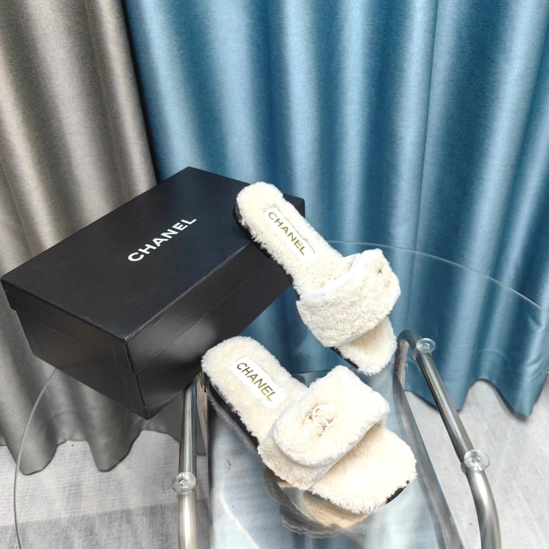 Chxnxl Slippers Compact 130706