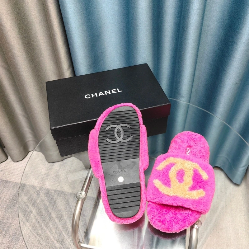 ModernLook Chxnxl Slippers 130704