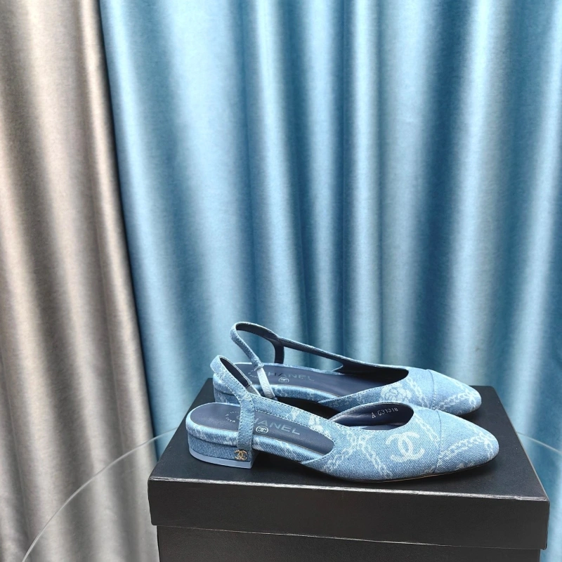 Comfortable Chxnxl Sandals 131356