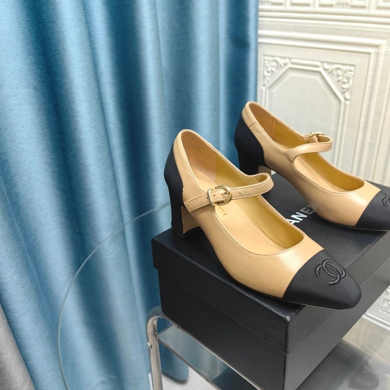 Timeless Chxnxl Sandals 131345