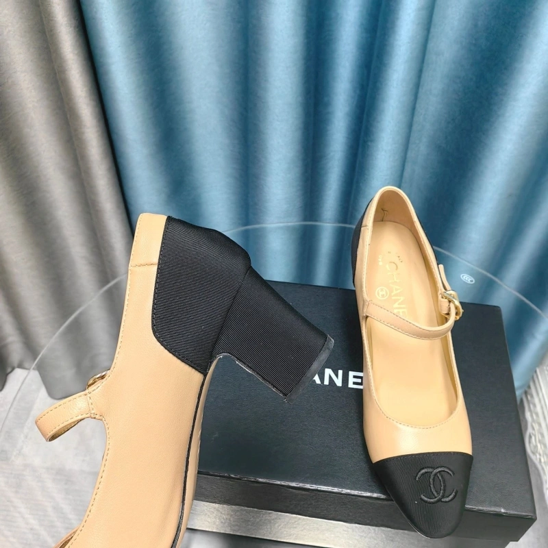 Timeless Chxnxl Sandals 131345
