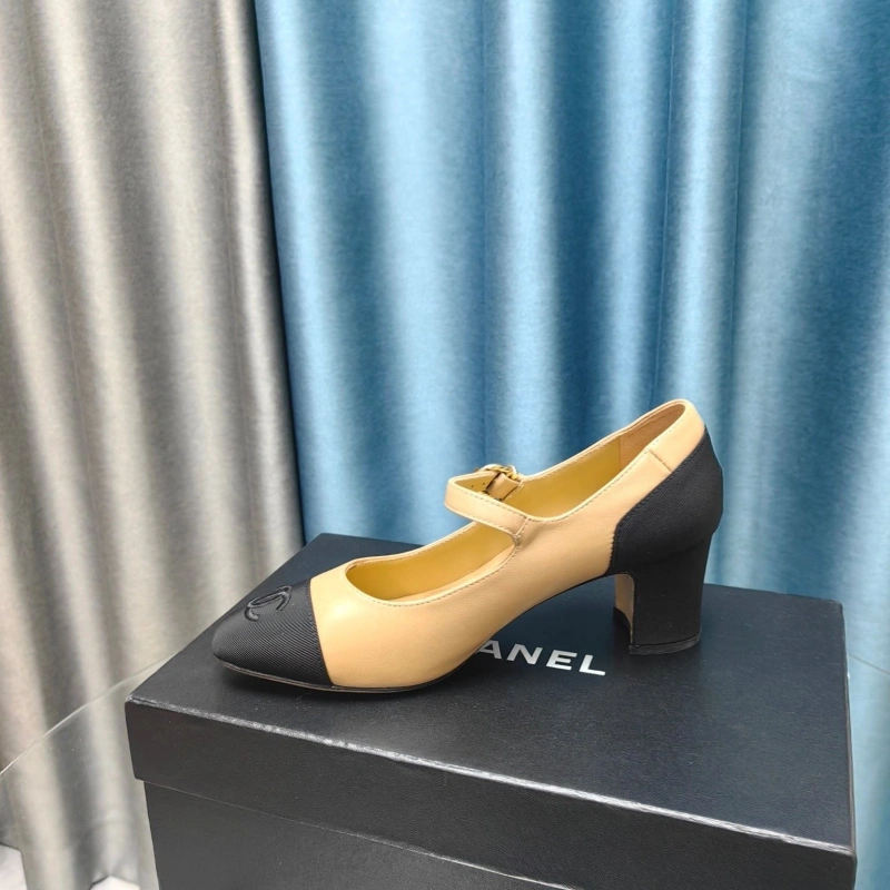 Timeless Chxnxl Sandals 131345