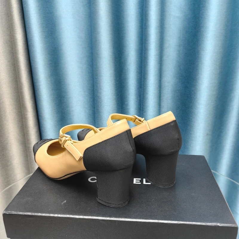 Timeless Chxnxl Sandals 131345