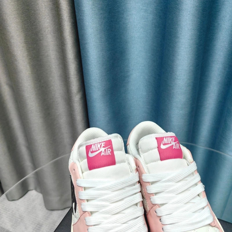 GoodFit Chxnxl Sneakers 132158