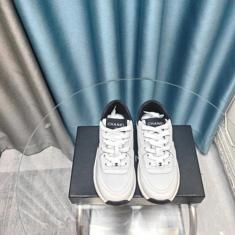 Chxnxl Sneakers Sophisticated 132153