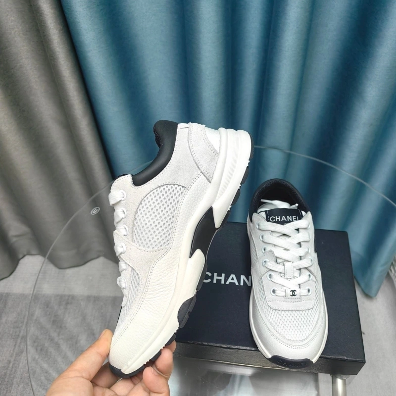 Chxnxl Sneakers Sophisticated 132153