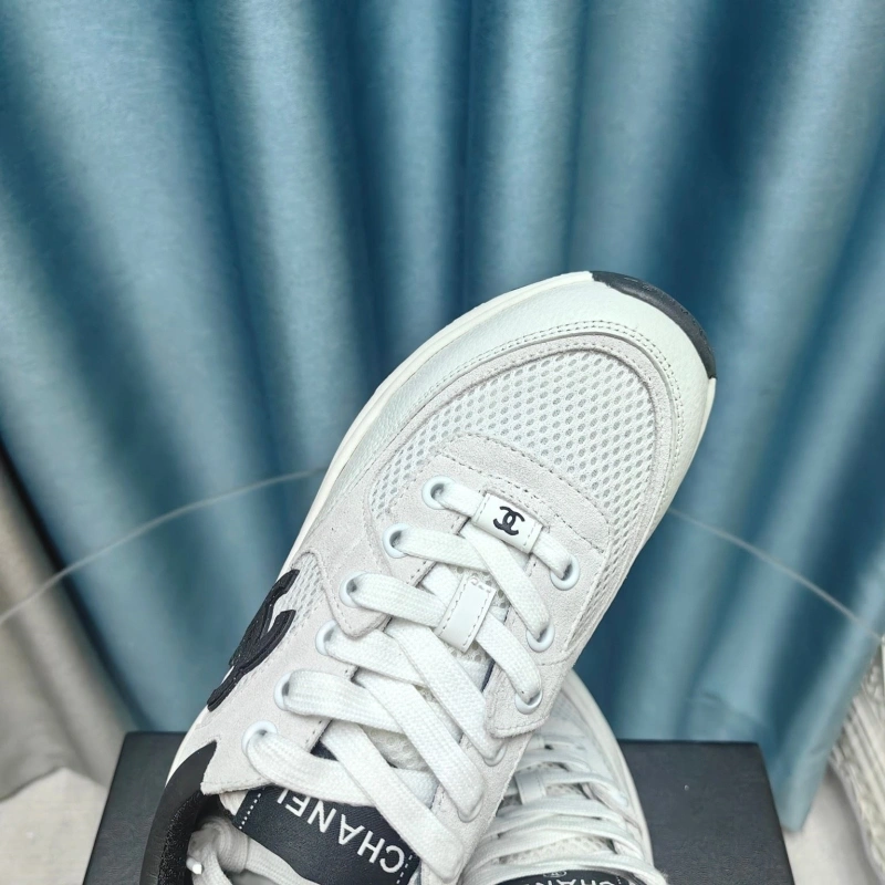 Chxnxl Sneakers Sophisticated 132153