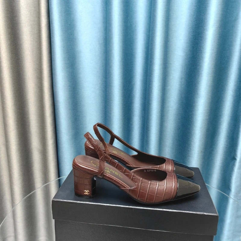 ModernLook Chxnxl Sandals 131334