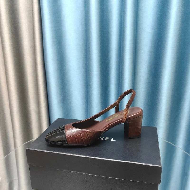 ModernLook Chxnxl Sandals 131334