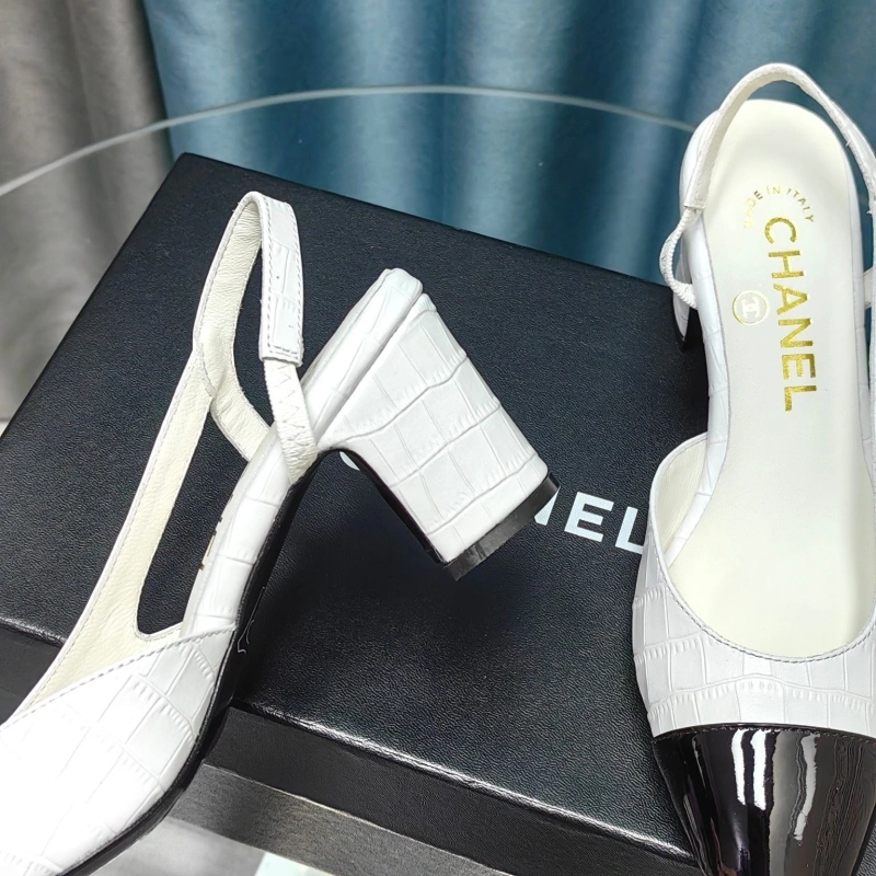 HighQuality Chxnxl Sandals 131340