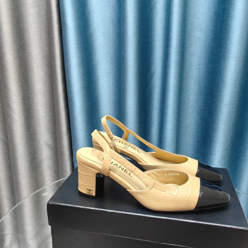 Minimalist Chxnxl Sandals 131330