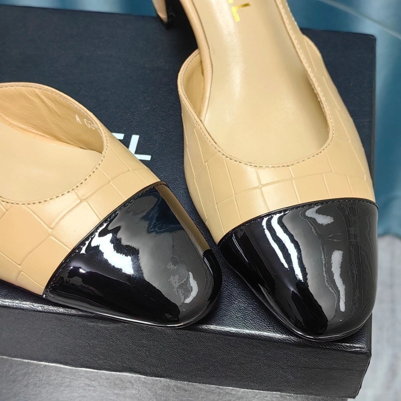 Minimalist Chxnxl Sandals 131330