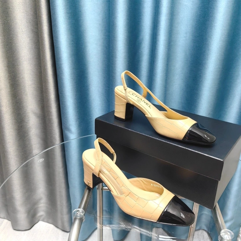 Minimalist Chxnxl Sandals 131330