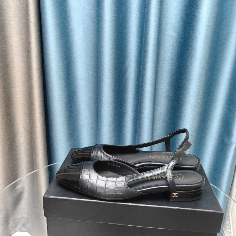 Practical Chxnxl Sandals 131329